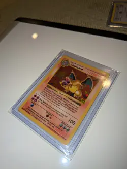 Pokemon TCG Charizard Base Set Holo Shadowless Rare Card 4/102 - Image 2