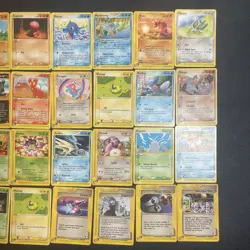 28 Vintage Pokemon card - Expedition, Aquapolis & More E Series lot - Image 4