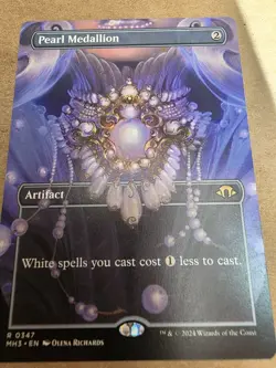 Pearl Medallion - (Borderless) Modern Horizons 3 Regular - Mtg - Image 1