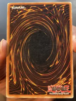 Yugioh LP Pot of Greed DB1-EN134 Dark Beginning 1 Foil - Image 2