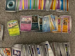 Pokemon TCG Prismatic Evolutions Bundle Reverse Holo/ Holo, commons - Image 3