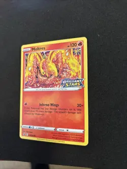 Moltres SWSH185 SWSH: Sword & Shield Promo Cards Holo - Image 3