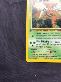 Pokemon Cards: Neo Discovery 1st Edition Rare: Beedrill 18/75 - Image 5
