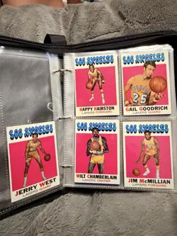 Topps 1969-70 Los Angeles Lakers Team Set 5-Card Lot West Chamberlain - Image 1
