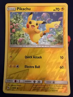 Pikachu 19/68 Reverse Holo Hidden Fates - Pokemon Card - NM - Image 1
