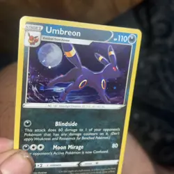 Pokemon TCG: Umbreon SWSH129 Black Star Promo Holo - Image 5