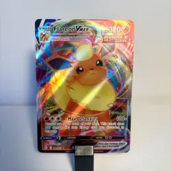 Flareon VMAX 18/203 Full Art Holo Pokemon TCG Evolving Skies - Image 1