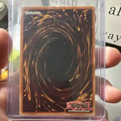 Konami Yu-Gi-Oh! Dark Magician BPT-001 2002 Tin LE Secret Rare Foil - Image 3