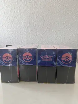 Pokemon Chaos Rising POKEMON CENTER ETB 🔥 ELITE TRAINER BOX NEW SEALED IN HAND - Image 2
