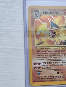 Charizard Base Set Holo Card 4/102 Pokemon - Image 3