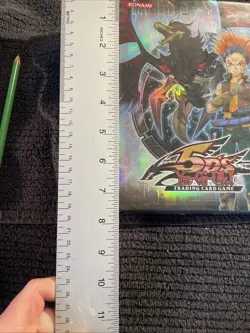 2008 Yugioh Crow Hogan Card Collection Binder Duelist Portfolio W/ 55 Cards - Image 2
