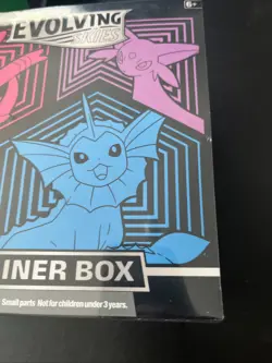 Pokemon TCG: Evolving Skies ETB Elite Trainer Box Umbreon Sealed Cards 820650808944 - Image 3