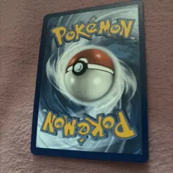Reshiram 113/114 Celebrations: Classic Collection Holo Pokemon - Image 2