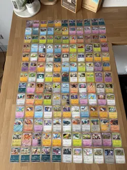 500 Bulk Bundle Job Lot Common/Uncommon/Holo/Reverse Holo Pokemon Cards - Image 2