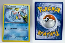 Totodile 15/119 NM/M C Phantom Forces Pokemon - Image 3