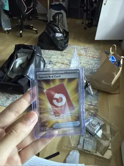 Special Red Card 113/086 Me04: Chaos Rising Holo - Image 1