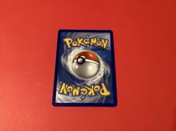 Pokemon TCG Hidden Fates Pikachu 19/68 Reverse Holo - Image 2