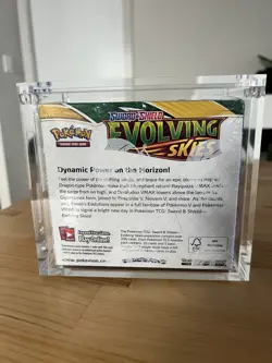 Pokemon TCG Evolving Skies Booster Box SEALED NEW Sword & Shield - Image 2
