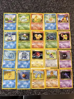 Pokemon TCG Base Set Lot 1999 - Image 1