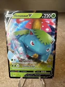 Venusaur v SWSH100 Holo Promo Card Sword & Shield NM - Image 1