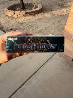 Yugioh Legend of Blue Eyes White Dragon Booster Box 25th Anniversary - SEALED - Image 5