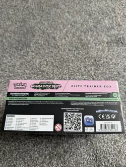 Pokemon TCG Paradox Rift Elite Trainer Box (Iron Valient) ETB BRAND NEW SEALED - Image 4