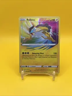 Raikou #050 Vivid Voltage Amazing Rare Holo - Image 1