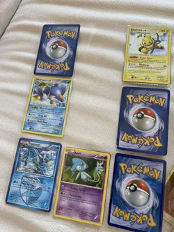 Vintage 2006-2007 Random pokemon cards lot - Image 2
