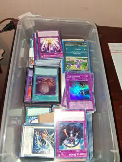YUGIOH 100 CARD ALL HOLOGRAPHIC HOLO FOIL COLLECTION LOT! SUPER, ULTRA, SECRETS! - Image 4