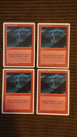 Magic: the Gathering / MtG Lightning Bolt x4 Fourth Edition - Image 1