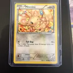Minccino #RC18/RC25 (Holo) LP Legendary Treasures: Radiant Collection Pokemon - Image 1