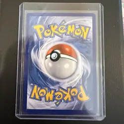 Minccino #RC18/RC25 (Holo) LP Legendary Treasures: Radiant Collection Pokemon - Image 2