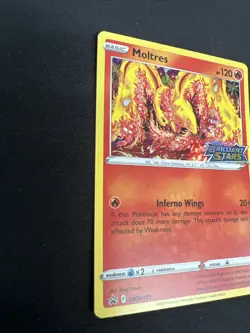 Moltres SWSH185 SWSH: Sword & Shield Promo Cards Holo - Image 3