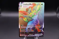 Pokemon Evolving Skies 2021 Leafeon VMAX Rainbow Secret Rare Card #204/203 NM - Image 1