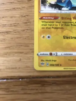 Pokemon Card Arctozolt Darkness Ablaze Reverse Holo Rare 066/189 Near Mint - Image 5