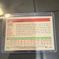 Topps Chrome Hyeseong Kim Los Angeles Dodgers Rookie Card RC #136/199 - Image 2