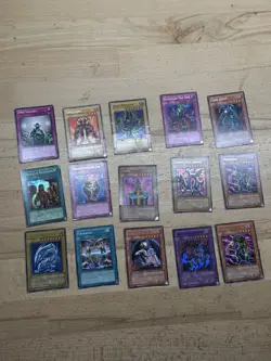 DAMAGED BINDER BENT YUGIOH Card Lot Blue Eyes White Dragon Dark Magician Jinzo - Image 1