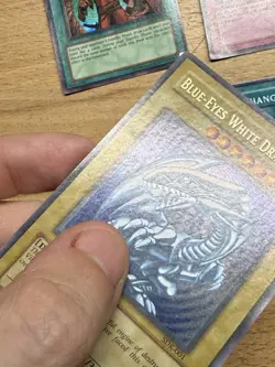 DAMAGED BINDER BENT YUGIOH Card Lot Blue Eyes White Dragon Dark Magician Jinzo - Image 2