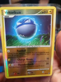 VOLTORB SH3/100 RARE STORMFRONT POKEMON REVERSE HOLO NM/M - Image 1