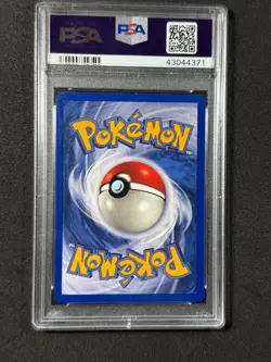 Pokemon PSA 8 Venusaur 15/102 Holo Base Set 1999 - Image 5