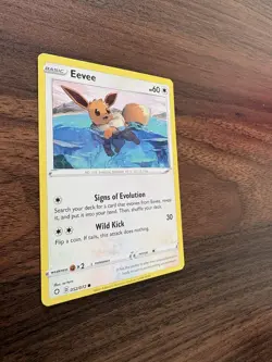Eevee Pokemon Shining Fates 052/072 NM - Image 3