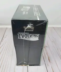 Pokemon TCG: Evolving Skies ETB Elite Trainer Box Sealed New Cards 820650808944 - Image 4