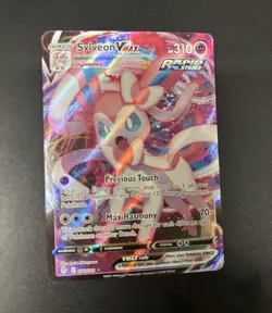 Pokemon TCG Sylveon VMAX 075/203 Evolving Skies Rapid Strike UR Holo 310HP EN - Image 1