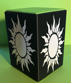 Deck Box - Holds 100 Sleeved Cards - Black/WhiteSun - MTG/Pokemon - Image 3