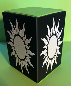 Deck Box - Holds 100 Sleeved Cards - Black/WhiteSun - MTG/Pokemon - Image 5