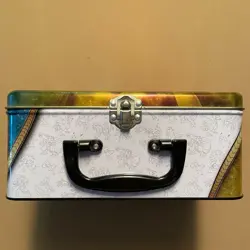 Pokemon TCG 2017 Shining Legends Collectable Tin Lunch Box Pikachu - Empty - Image 4