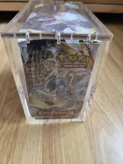 Pokemon TCG Lost Origin Booster Box 36 Packs. Brand New Sealed with Acrylic Case - Image 3