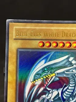 Blue-Eyes White Dragon SDK-001 1st Edition Ultra Rare YuGiOh Asian English Holo - Image 2