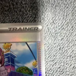 Pokeball - Lacey - Trainer Card - 114/131 - Prismatic Evolution - Image 5