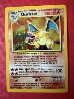 Pokemon Base Set Unlimited Charizard (4/102) 1999 - Image 1